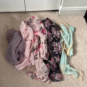 Bundle of 5 scarves